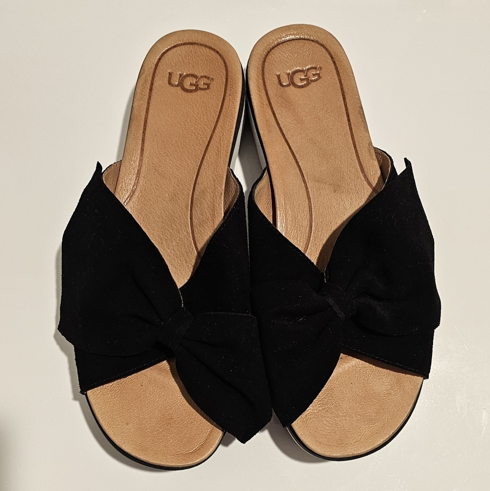 Ugg Bow Slide Sandals